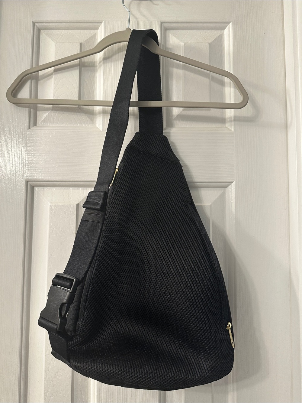 Canvelle Quilted Black Sling Bag - Side Release Buckle - Picture 6 of 7